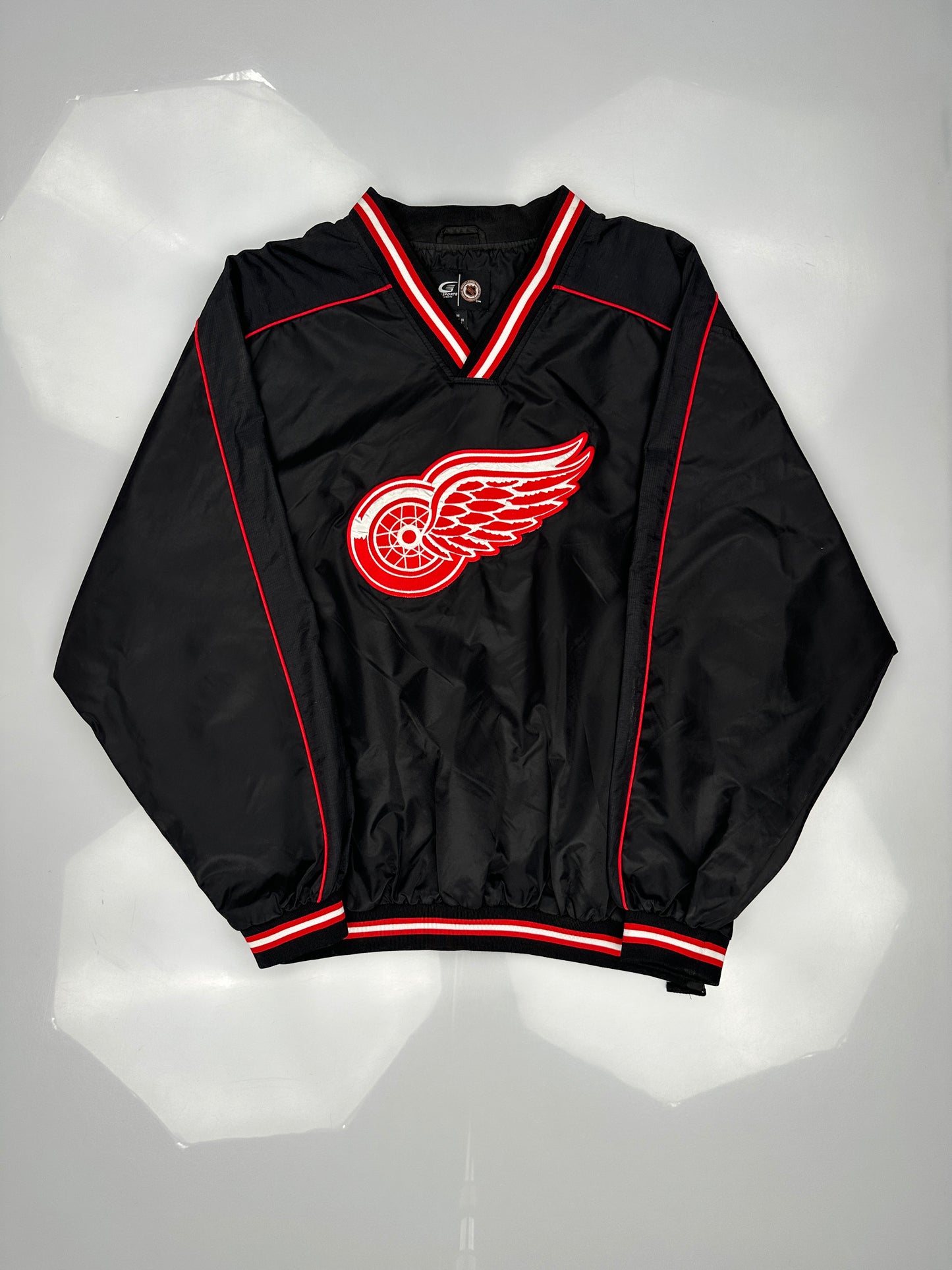 Black G-III NHL Detroit Red Wings Batter's Box V-Neck Pullover Jacket Black G-III NHL Detroit Red Wings Batter's Box V-Neck Pullover Jacket