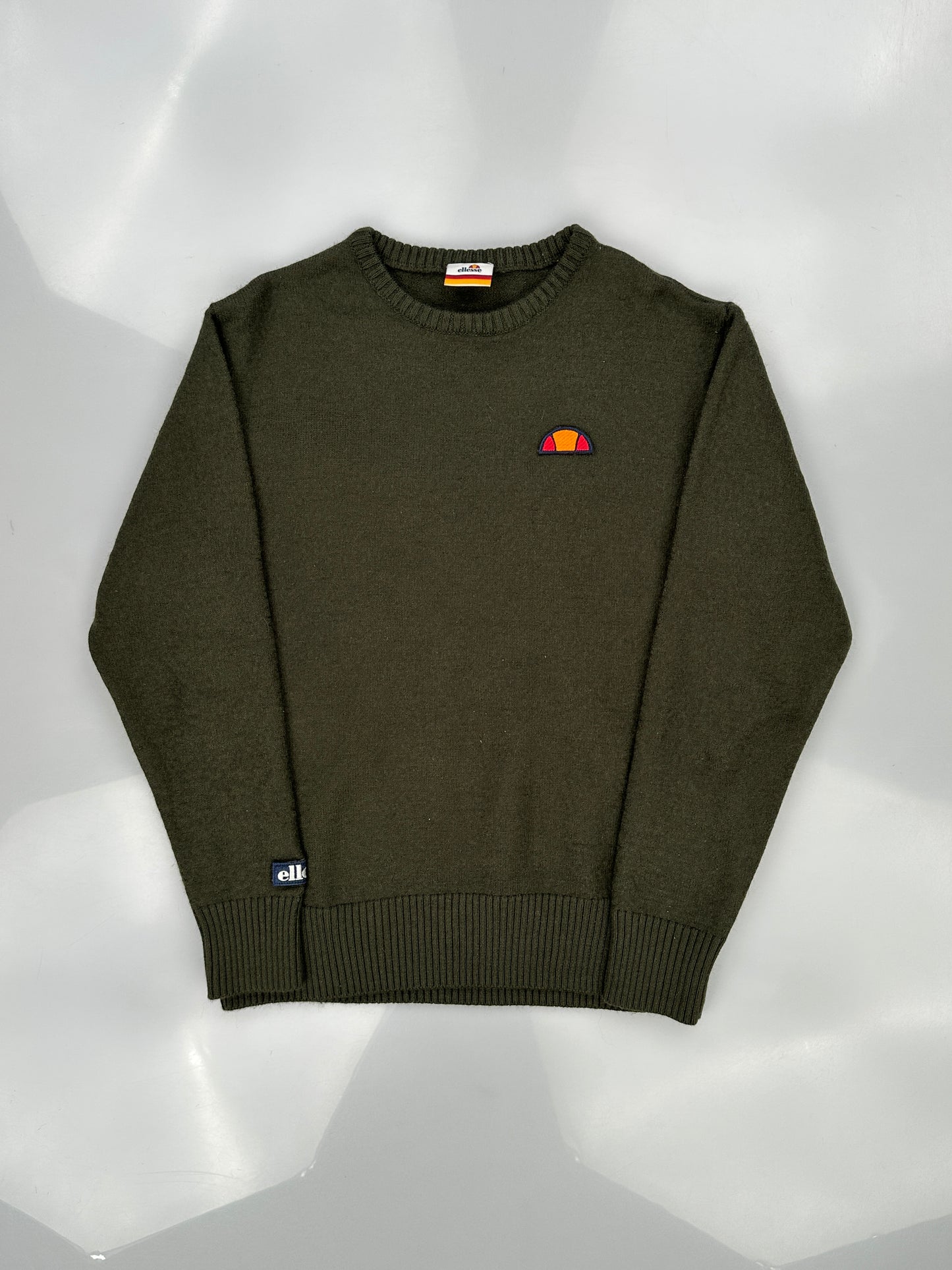 Ellesse Diveria Crew Neck Sweatshirt Ellesse Diveria Crew Neck Sweatshirt