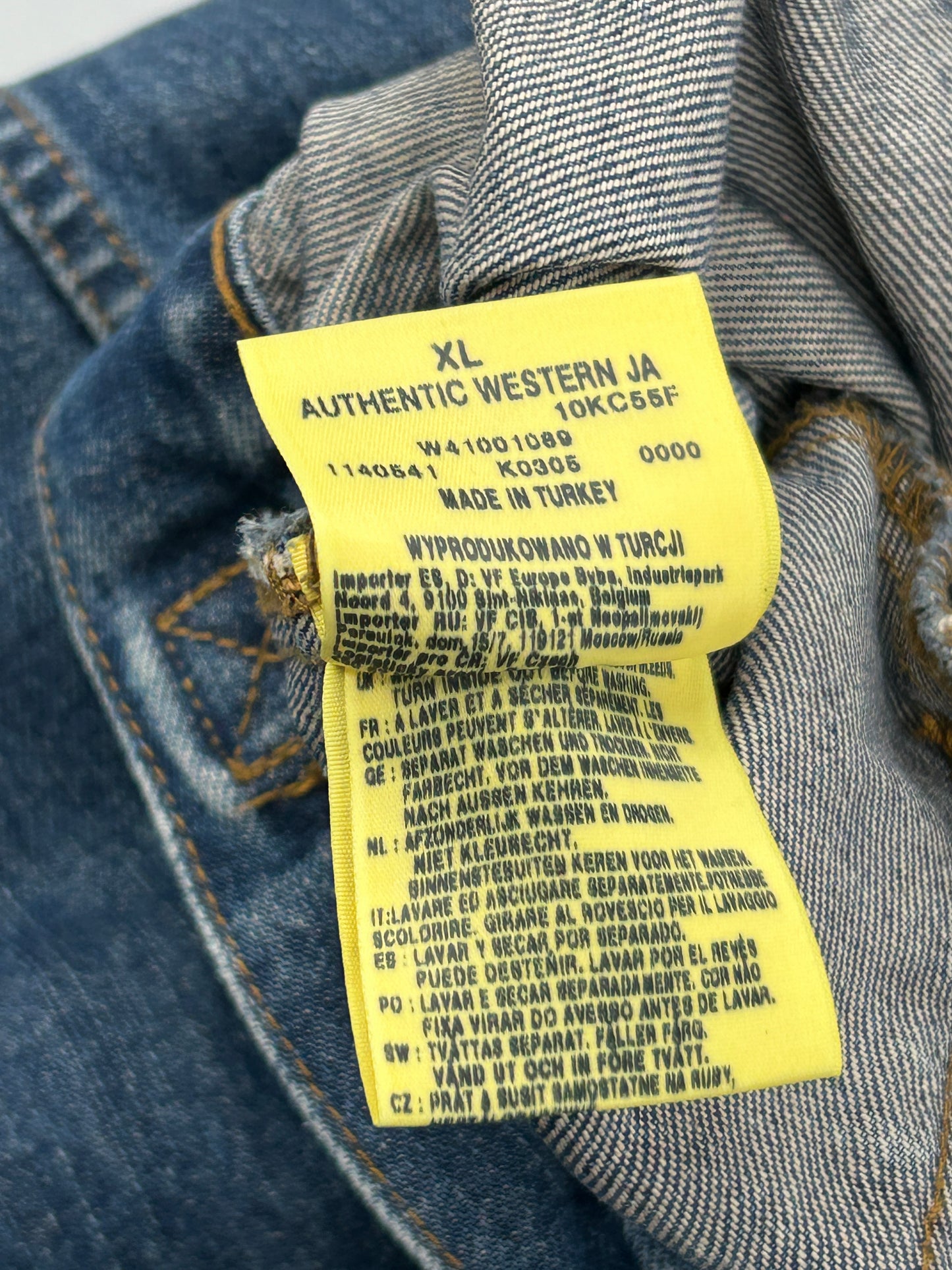 Wrangler Men's Cowboy Cut Western Unlined Denim Jacket