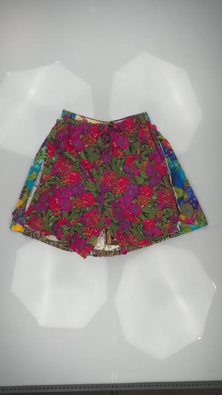 Ladies Printed Shorts (20 pcs)